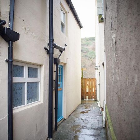 Host & Stay - Gull'S Haven Cottage Staithes Exterior photo
