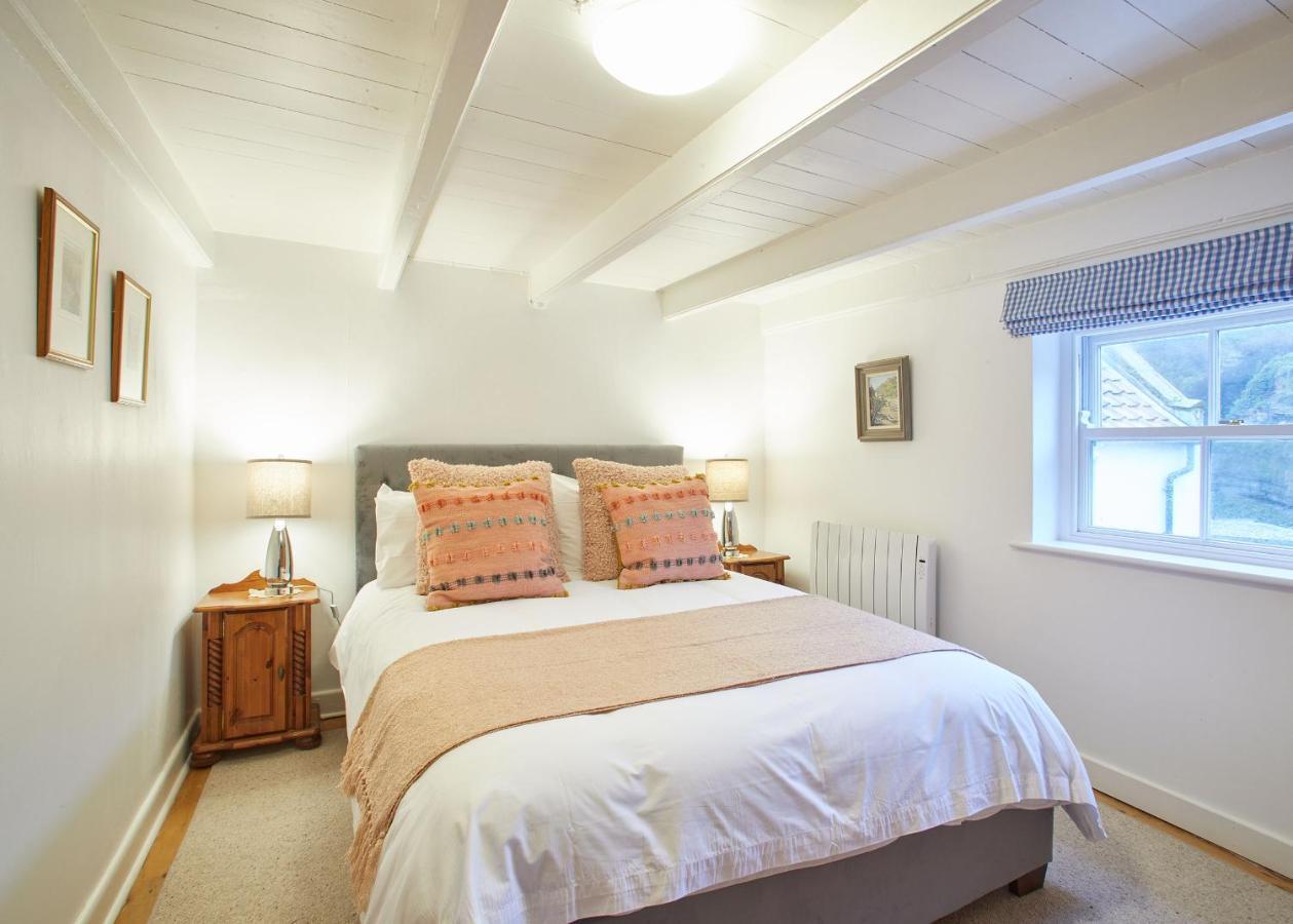 Host & Stay - Gull'S Haven Cottage Staithes Exterior photo
