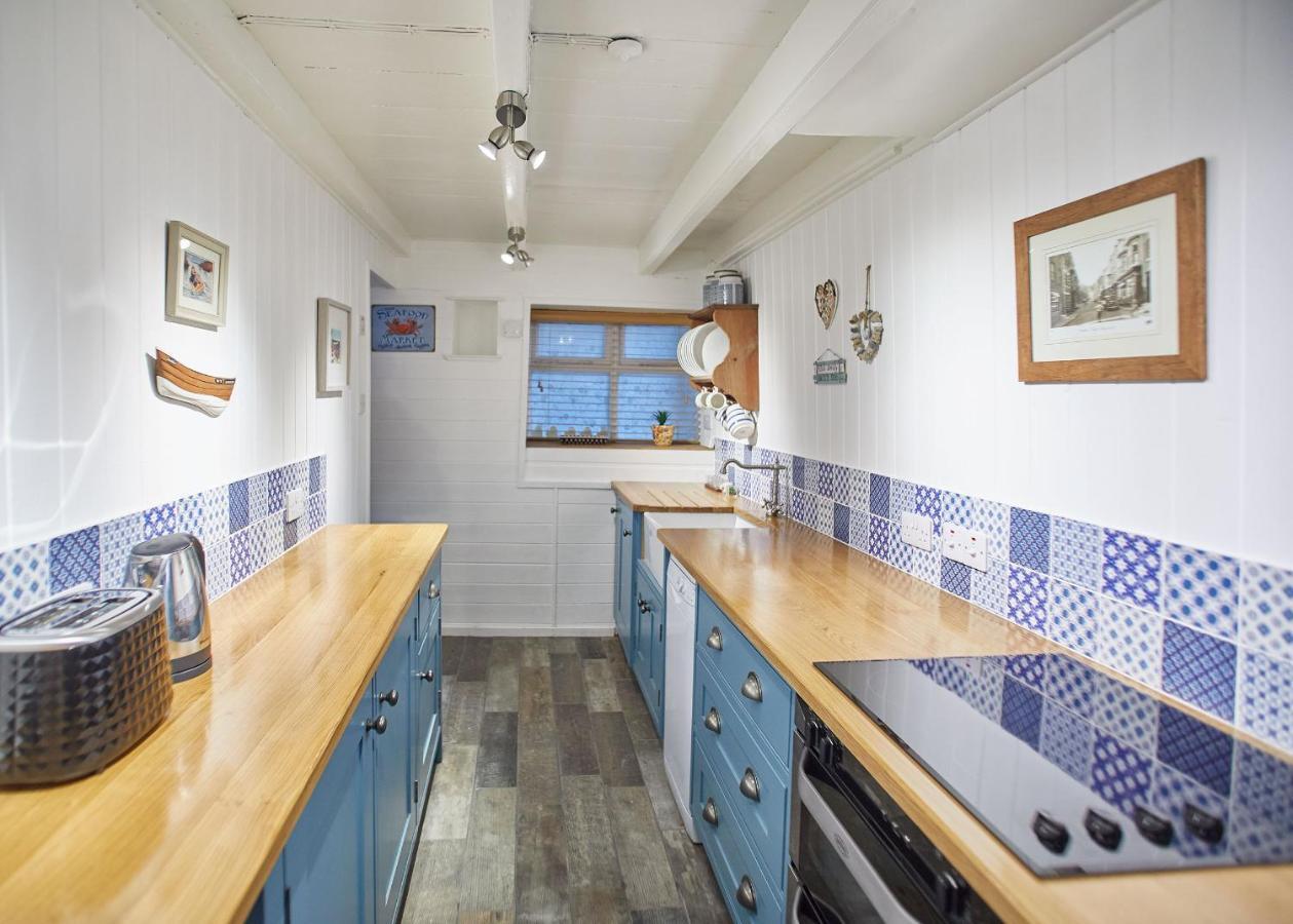 Host & Stay - Gull'S Haven Cottage Staithes Exterior photo